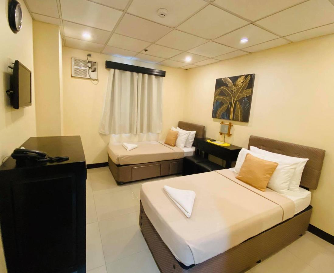 Amax Inn Makati Makati City Extérieur photo