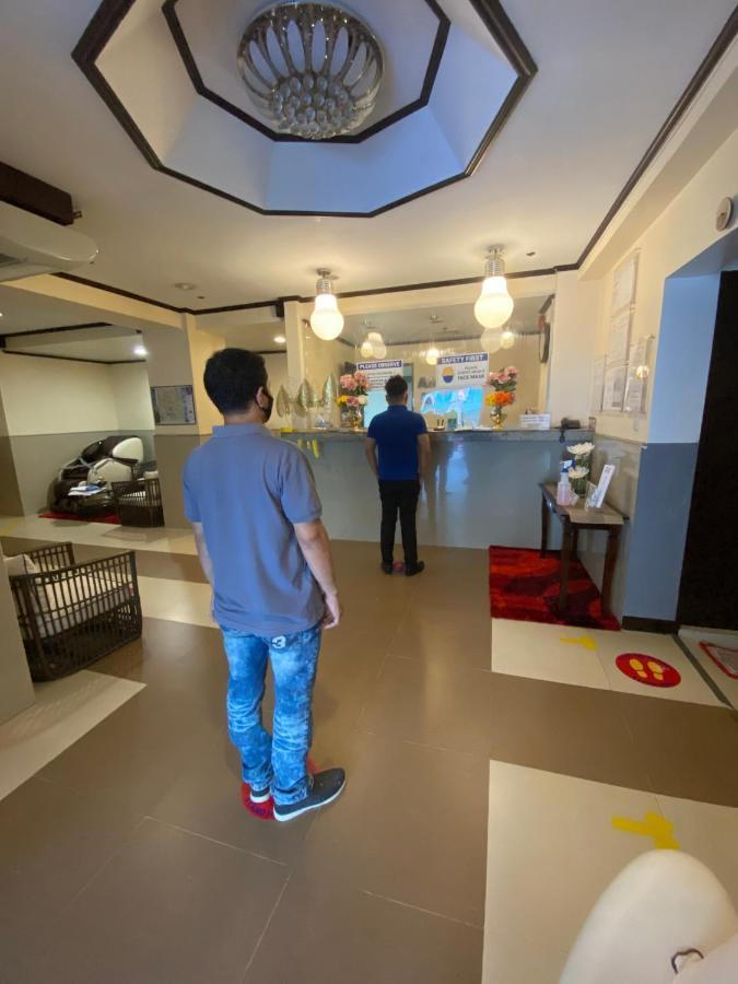 Amax Inn Makati Makati City Extérieur photo
